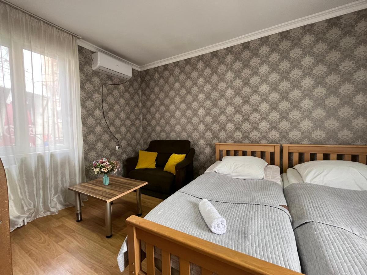 Hillside Guesthouse Боржоми Экстерьер фото