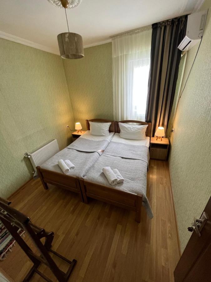 Hillside Guesthouse Боржоми Экстерьер фото